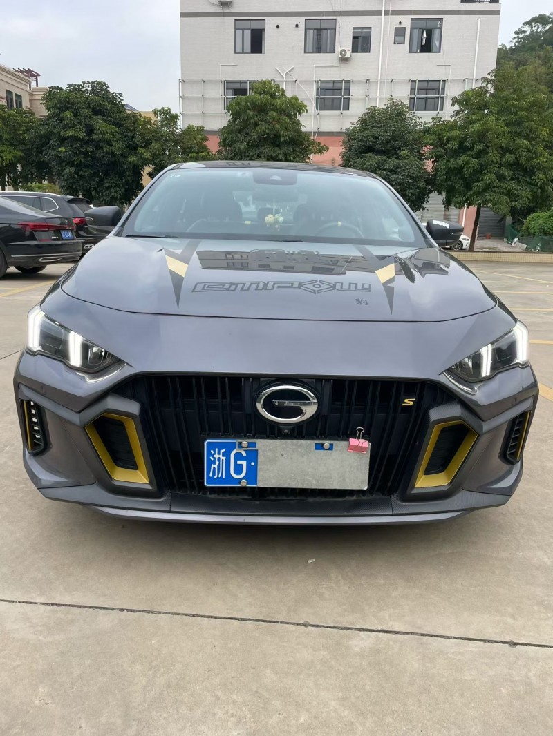 中山21年传祺影豹1