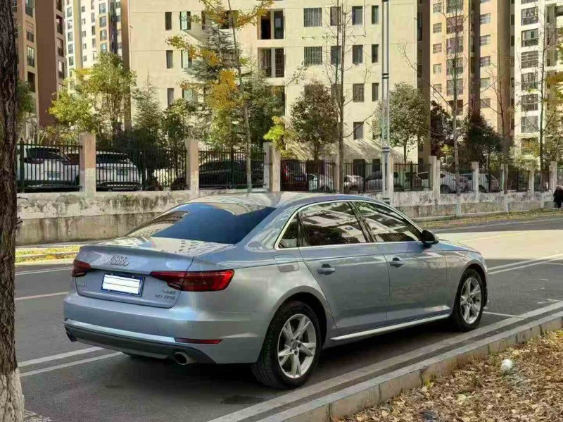 保山17年奥迪A4L7