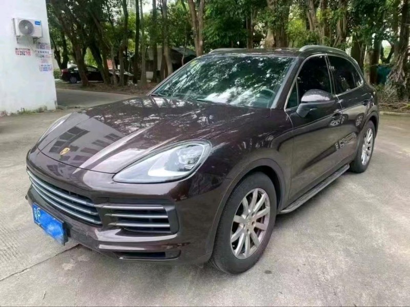 深圳22年保时捷卡宴3