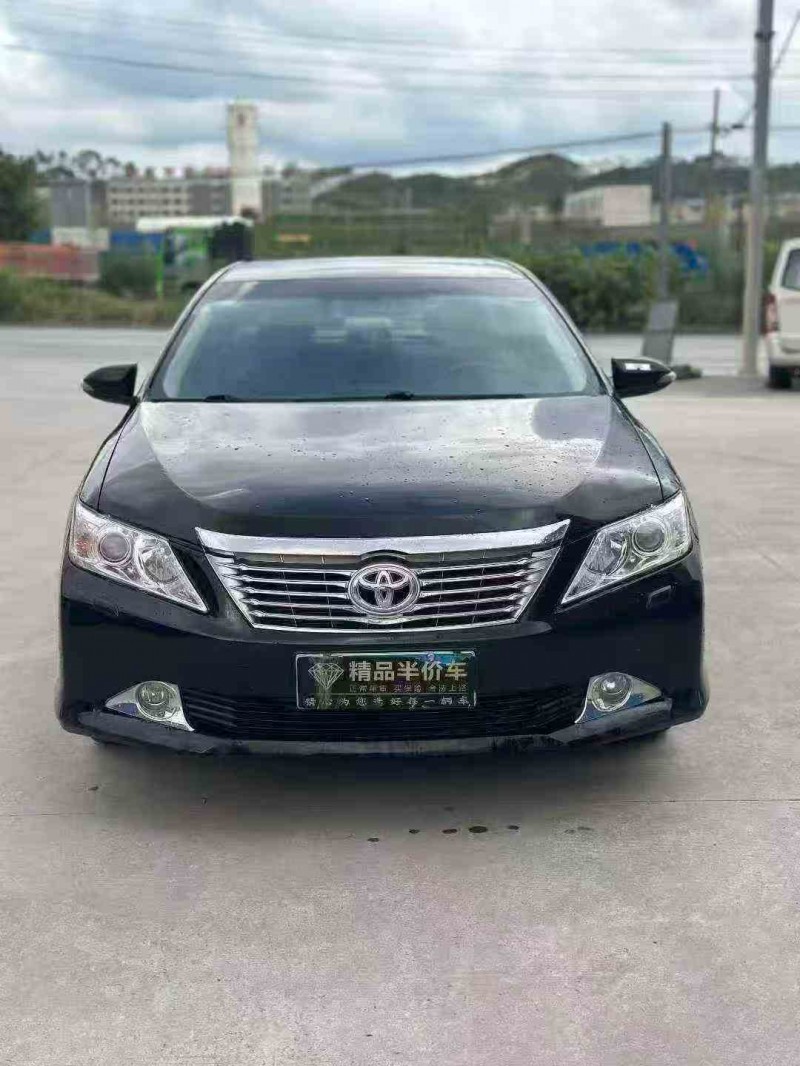 梧州13年丰田凯美瑞1