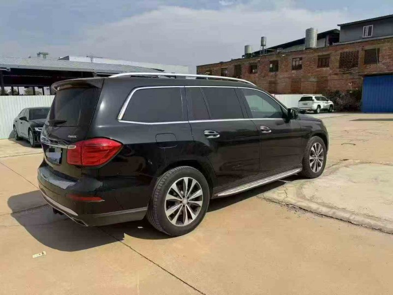 保山15年奔驰GL7