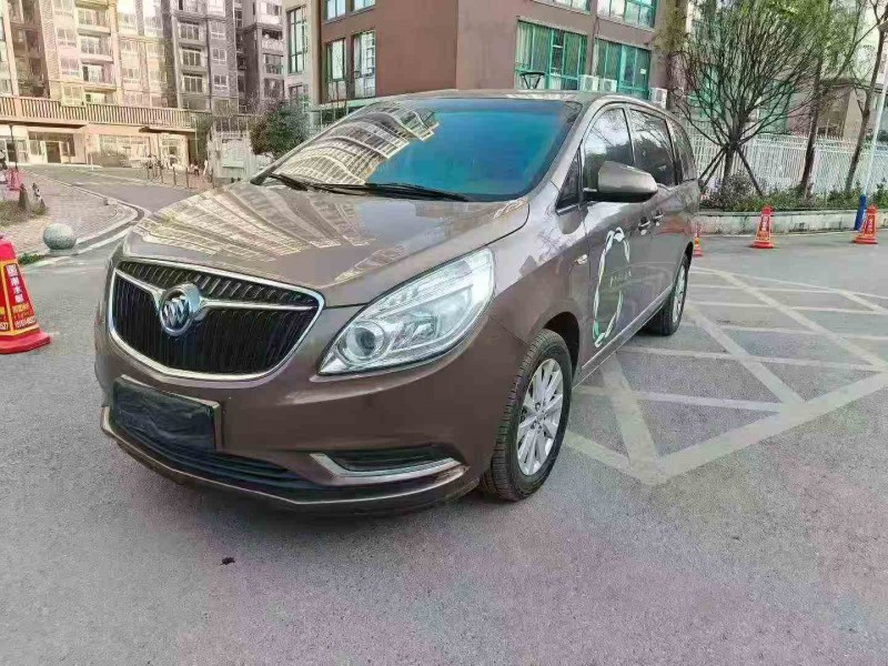 临沧19年别克GL82