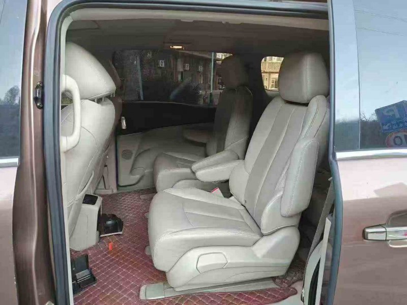 临沧19年别克GL86