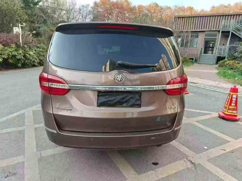 临沧19年别克GL89