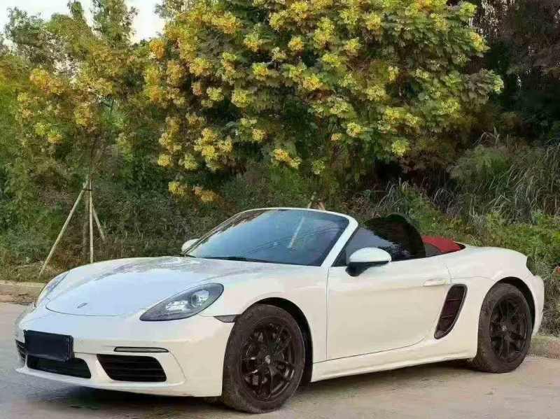 珠海17年保时捷7183