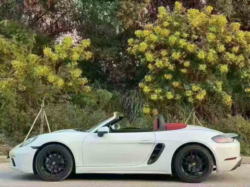 珠海17年保时捷7186