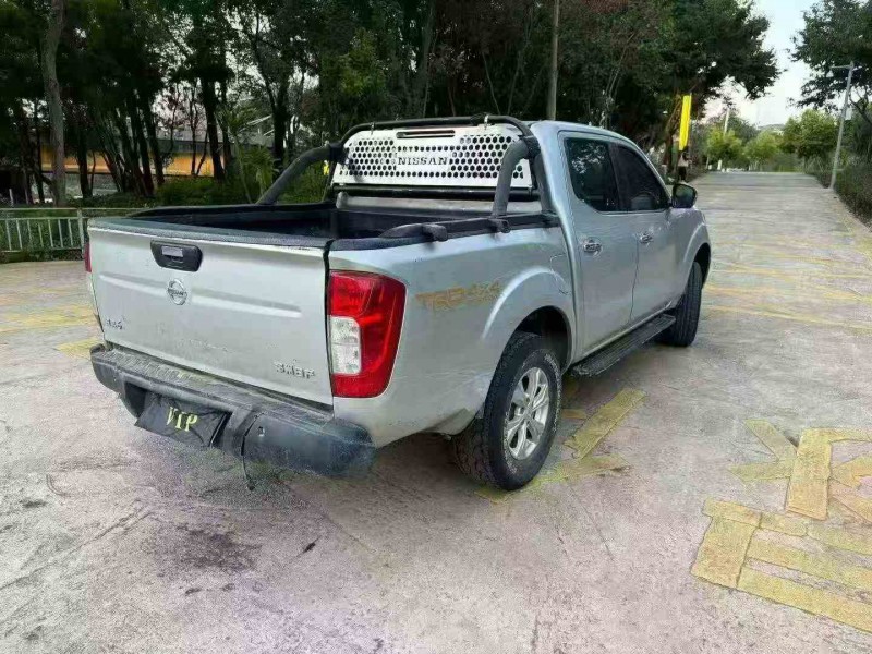 玉溪22年东风锐骐皮卡8