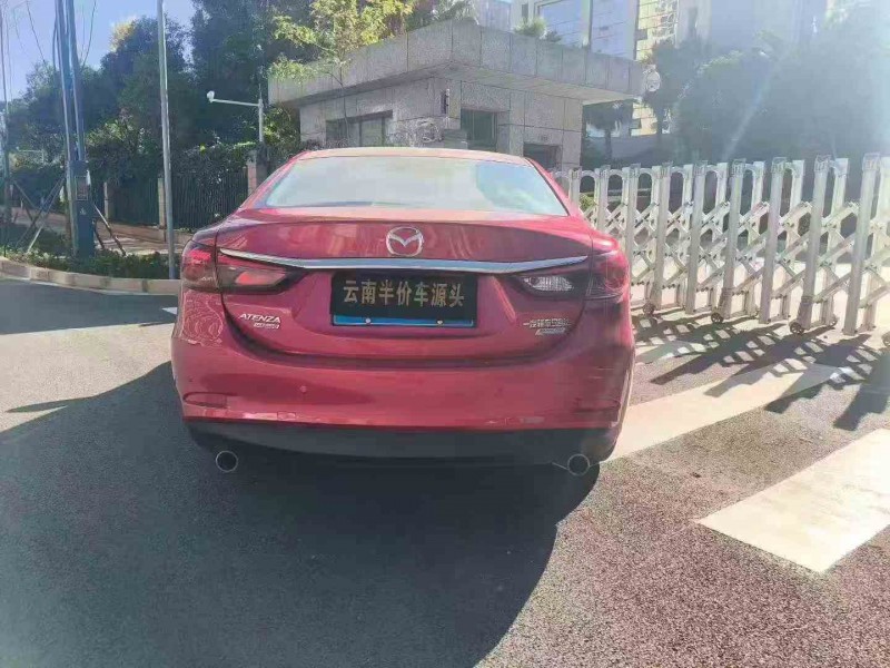 保山17年马自达阿特兹2