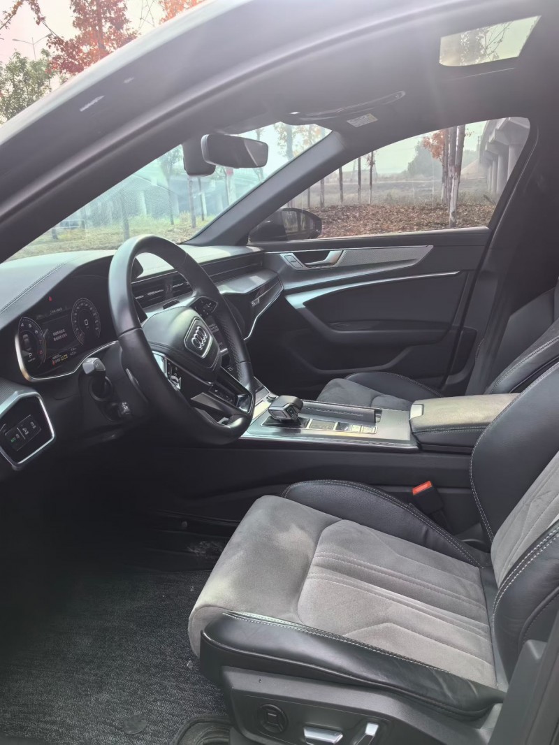 青岛23年奥迪A6L4