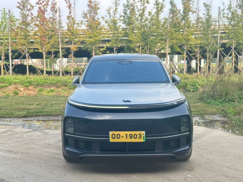 青岛23年理想L81