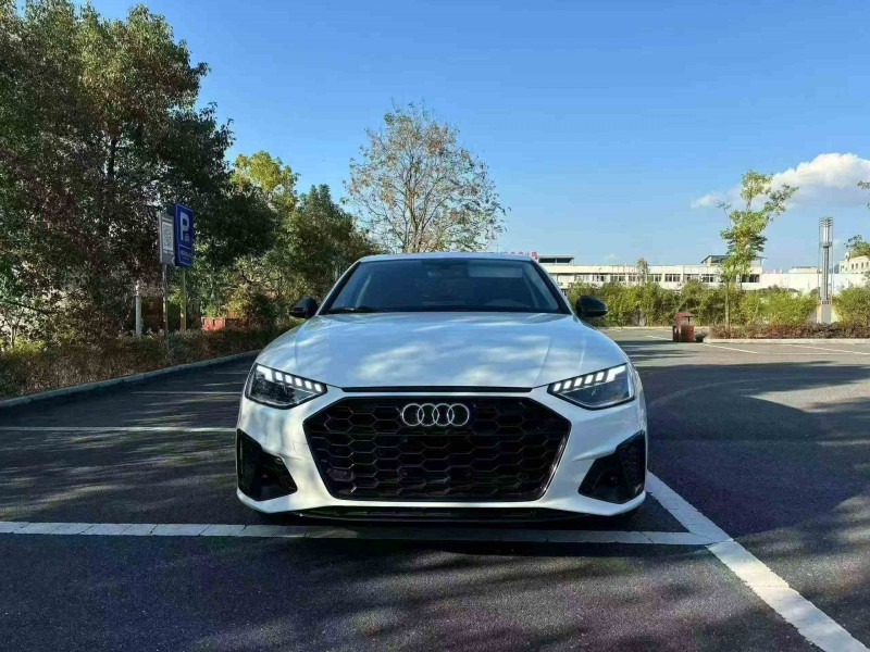 重庆23年奥迪A4L1