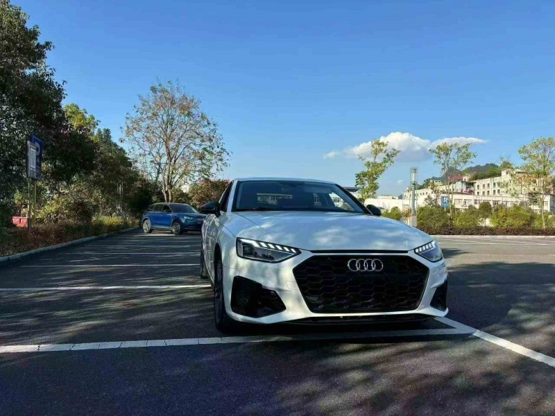 重庆23年奥迪A4L4