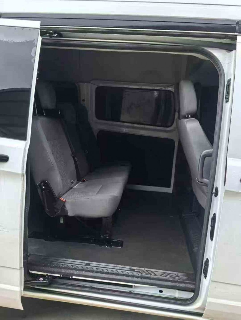 楚雄23年福特全顺2