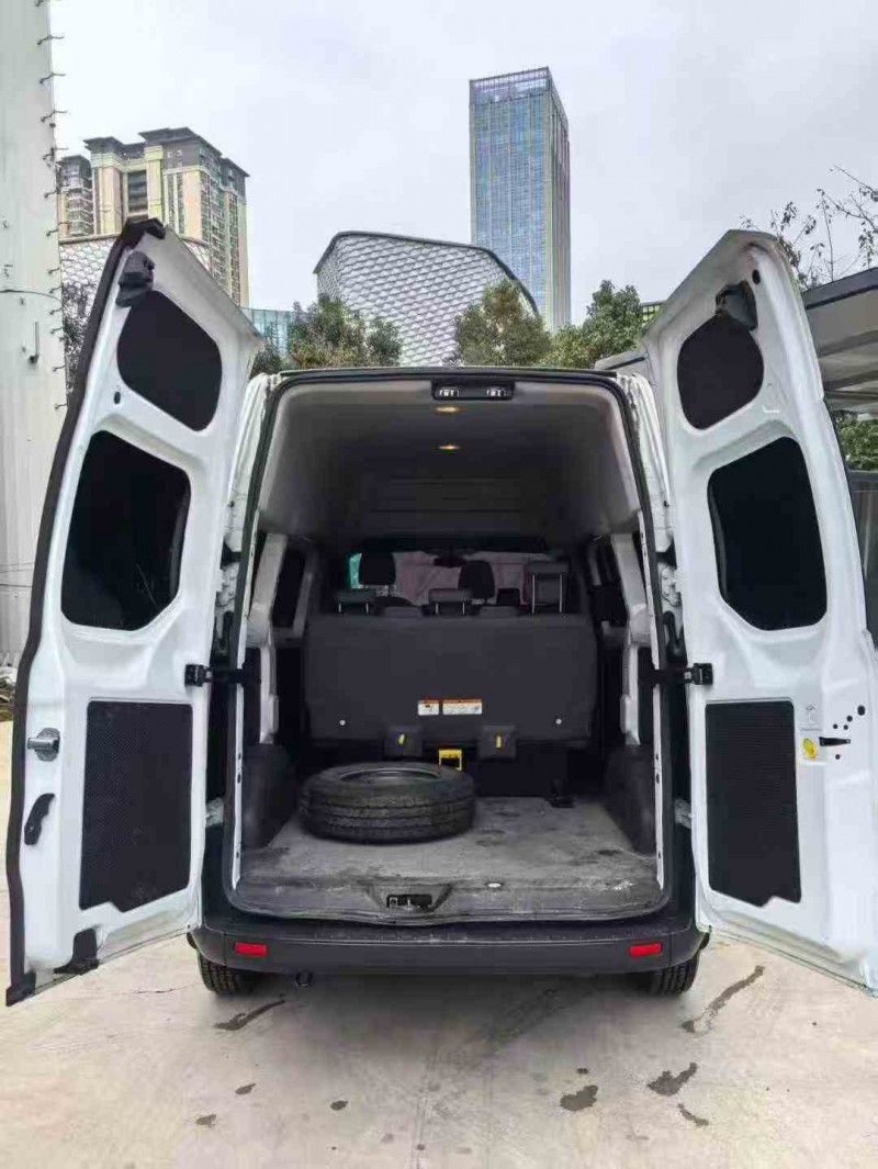 楚雄23年福特全顺6