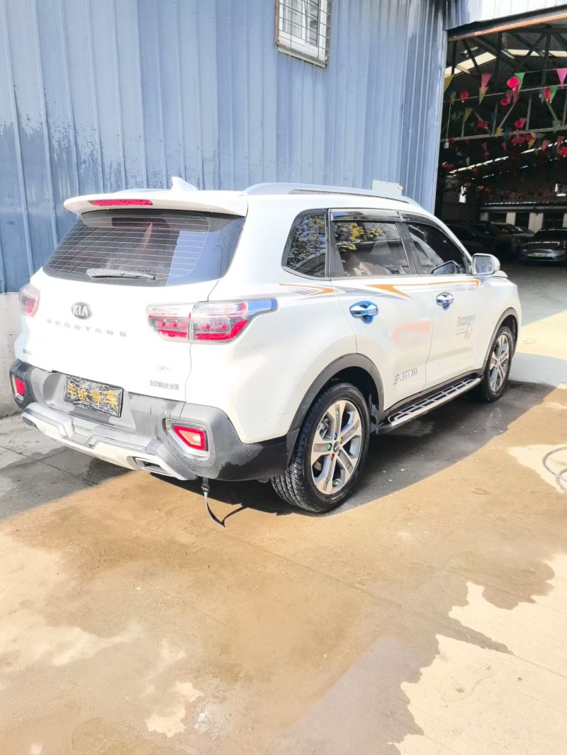 西安18年起亚智跑3