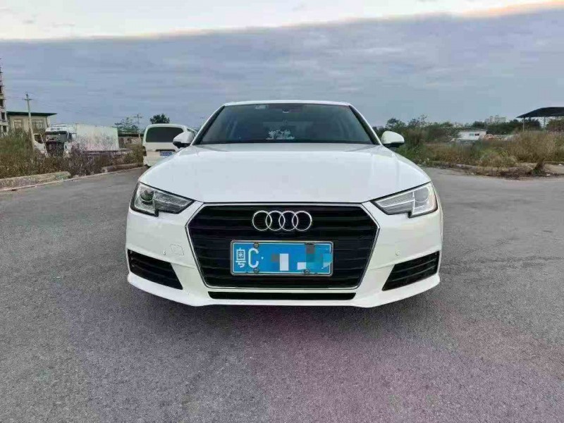 梧州17年奥迪A4L1