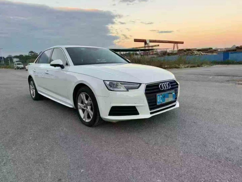 梧州17年奥迪A4L3