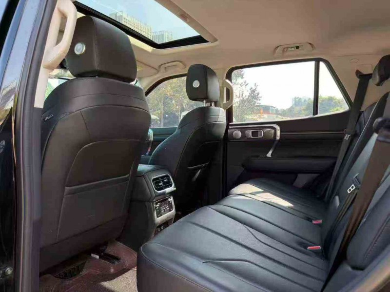 保山24年长城汽车坦克3