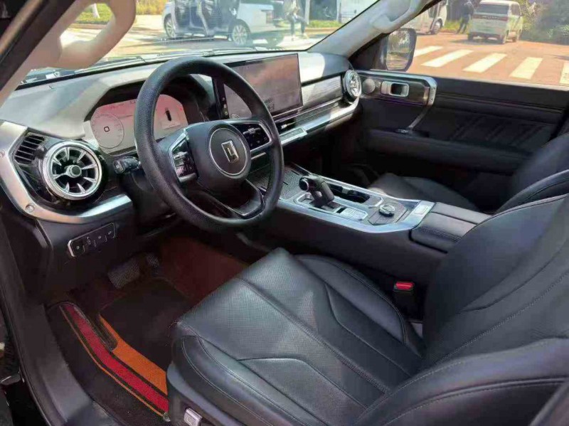 保山24年长城汽车坦克5