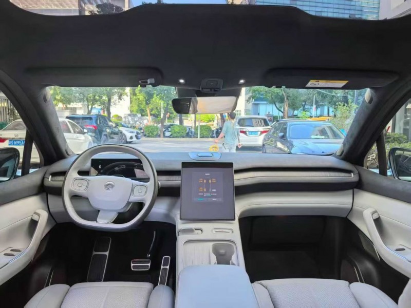 深圳25年蔚来EC72