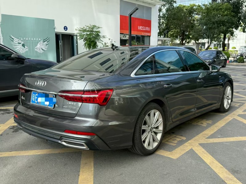 深圳21年奥迪A6L6