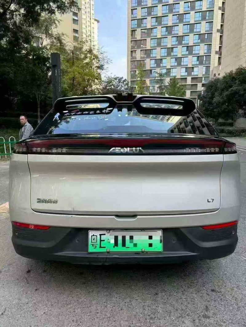 泸州25年东风风神9