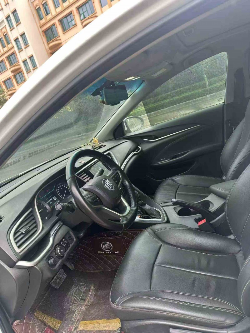 泸州20年别克英朗6