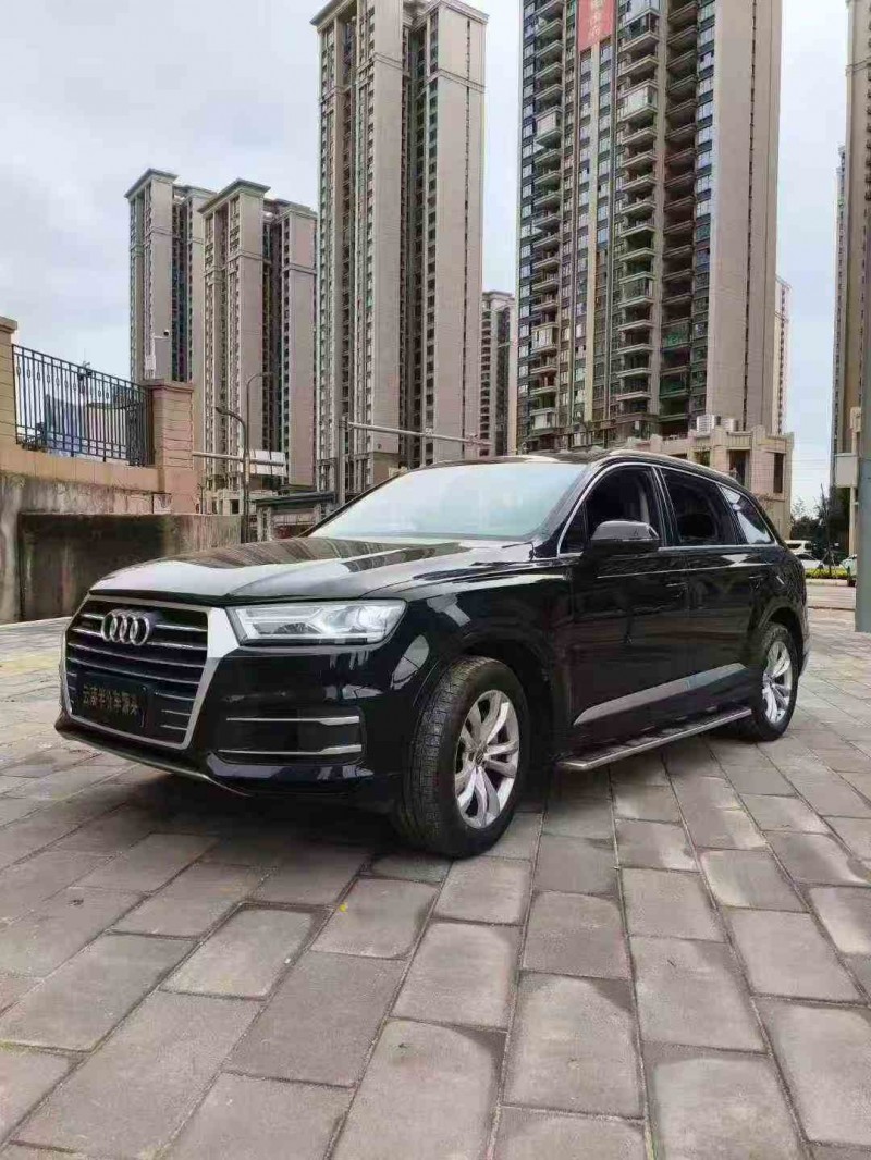 保山17年奥迪Q71