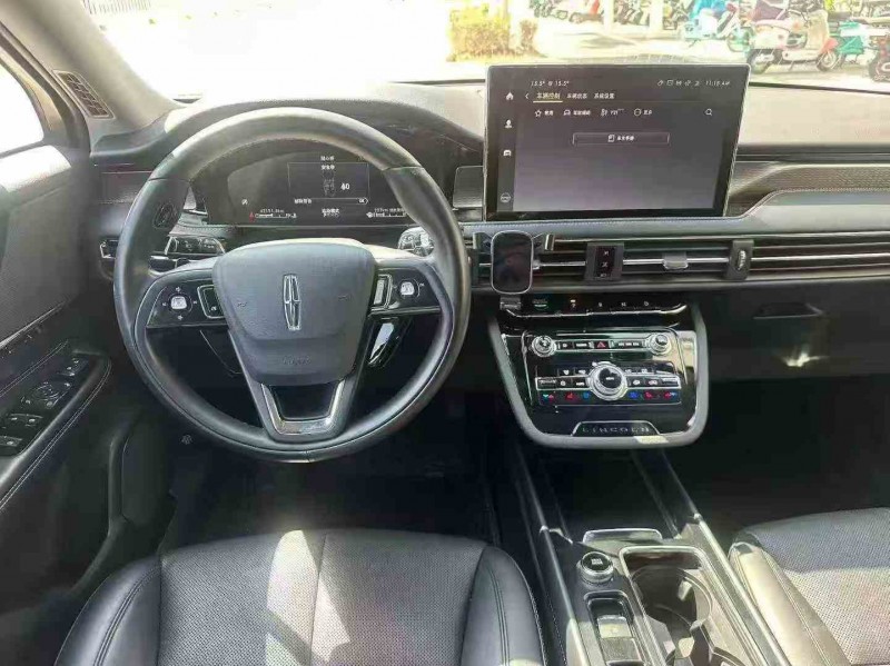 昭通22年林肯冒险家6