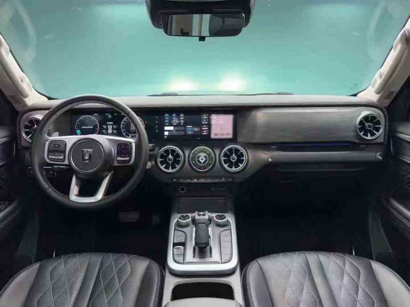 攀枝花23年长城汽车坦克6