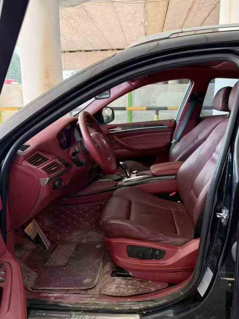 珠海09年宝马X64