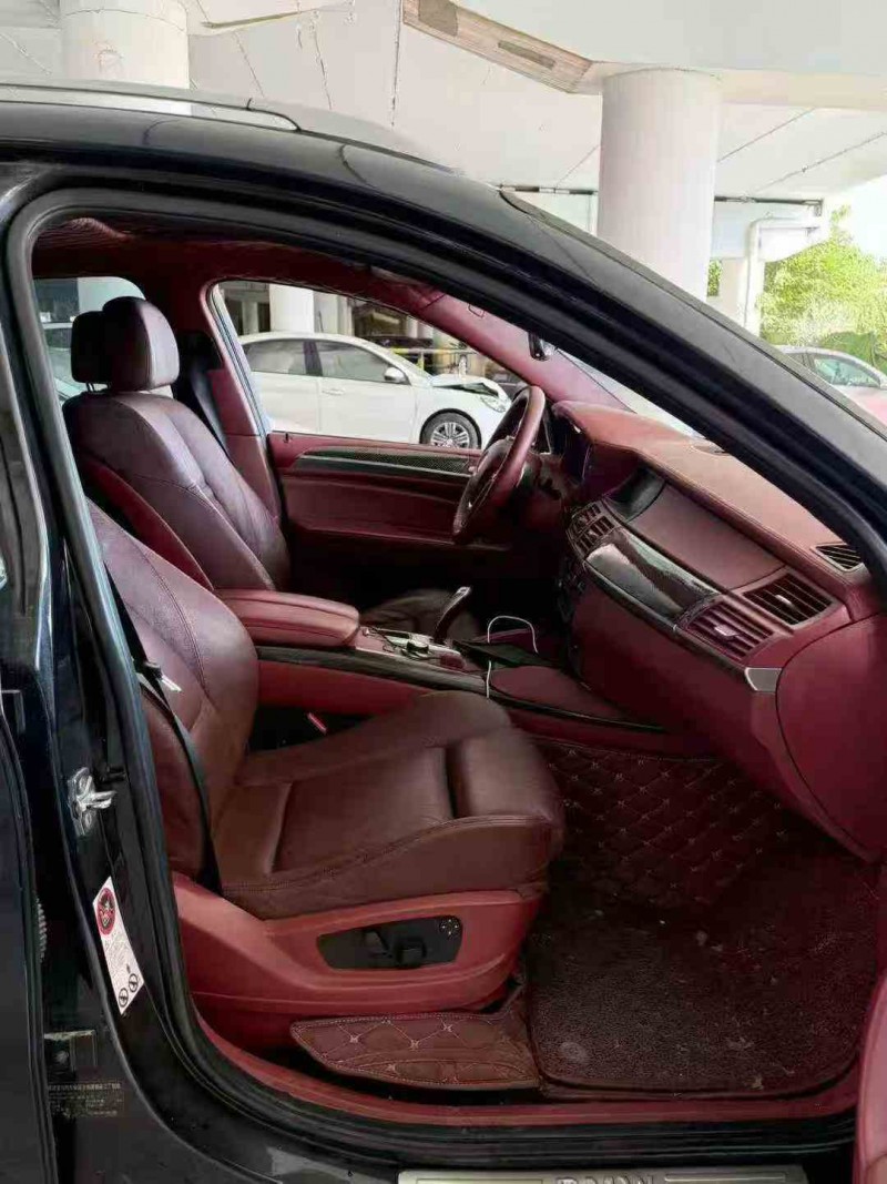 珠海09年宝马X66