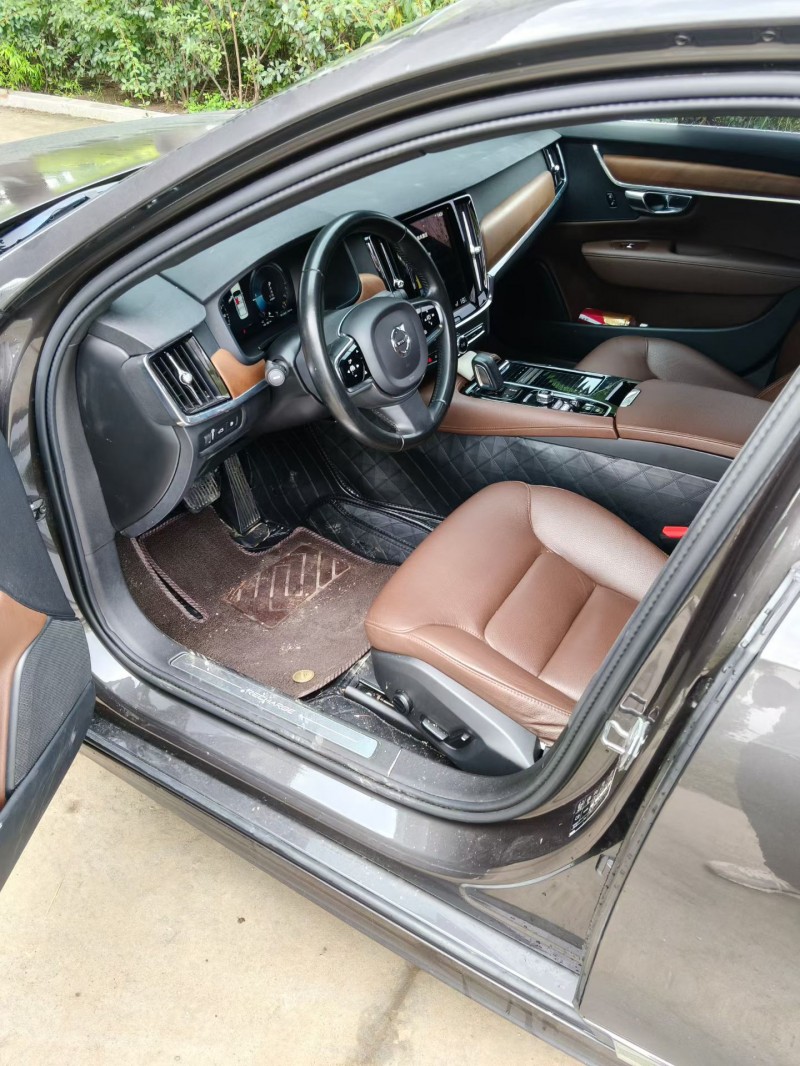 青岛21年沃尔沃S904