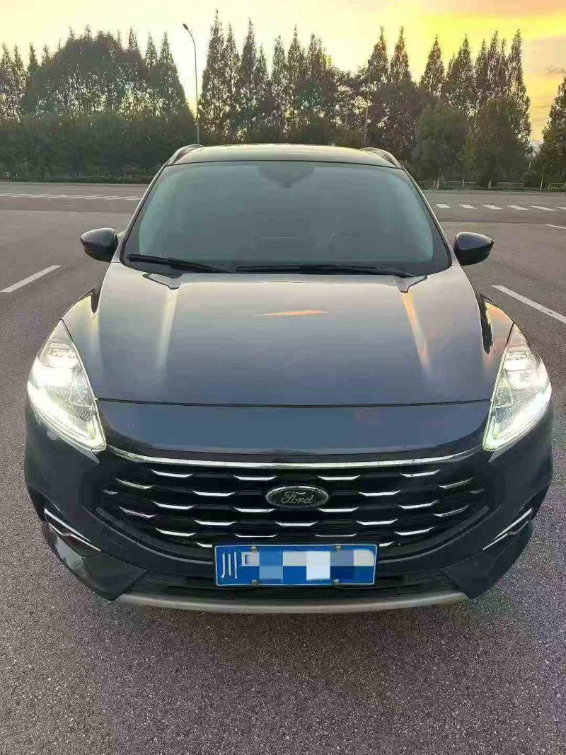 泸州23年福特锐际1