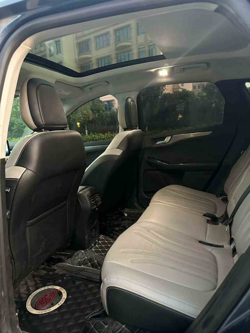 泸州23年福特锐际6