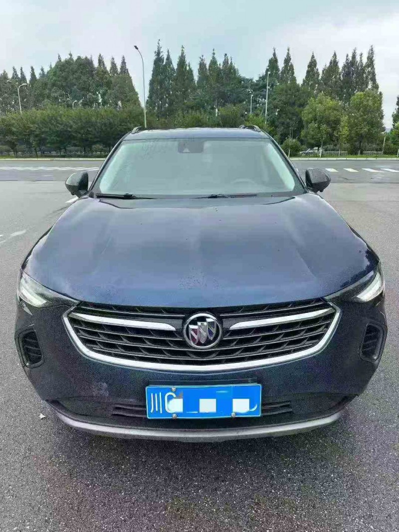 泸州21年别克昂科威1