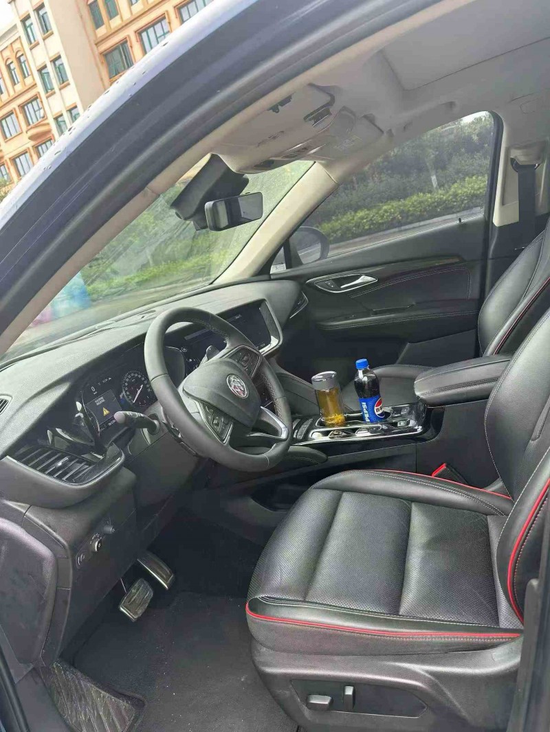 泸州21年别克昂科威5