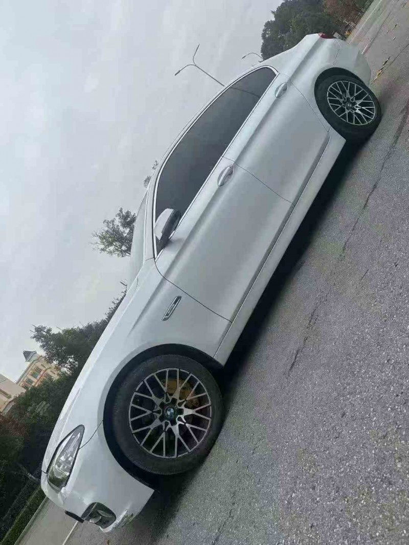 德阳17年宝马5系2