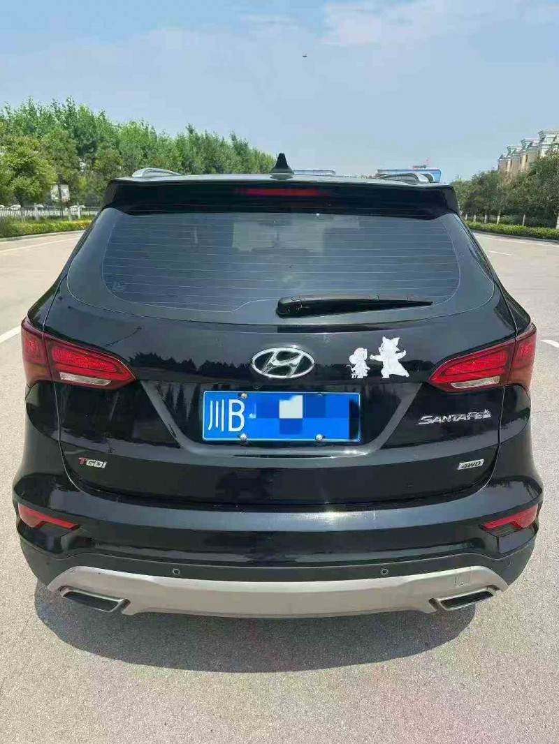 泸州16年现代新胜达9