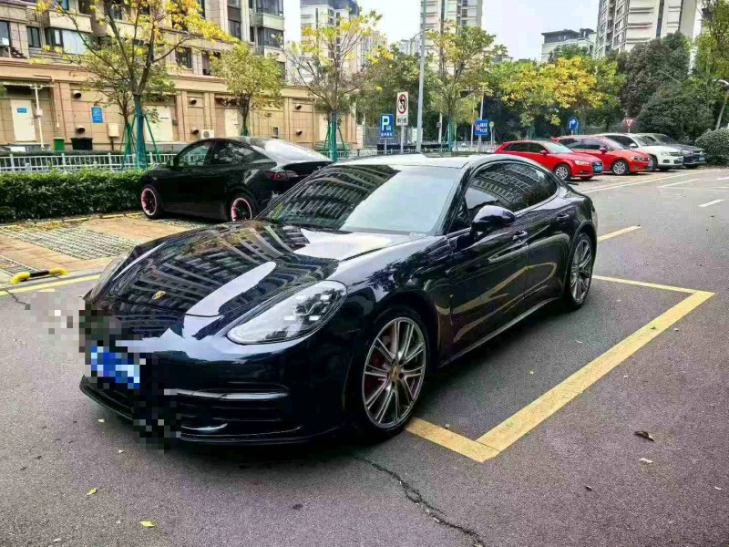 嘉兴21年保时捷帕拉梅拉2