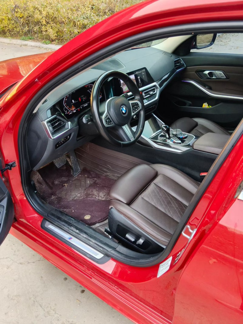 青岛22年宝马3系4