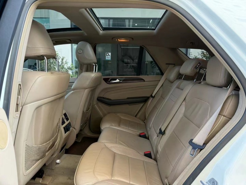 深圳12年奔驰ML5