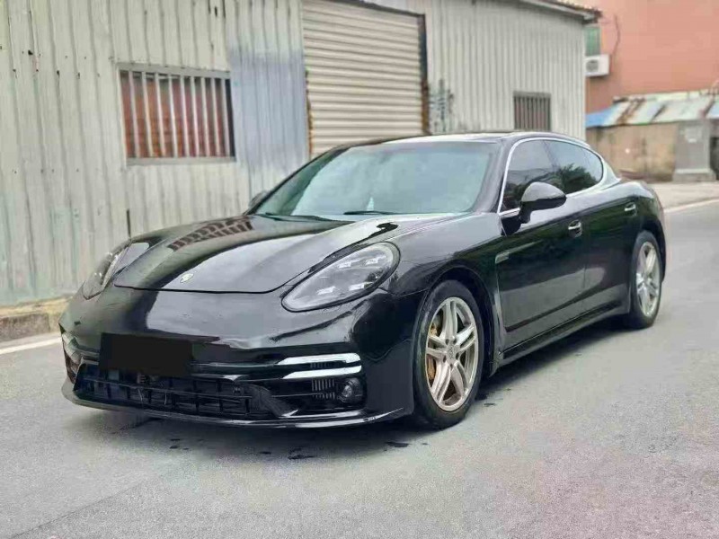 厦门15年保时捷帕拉梅拉3