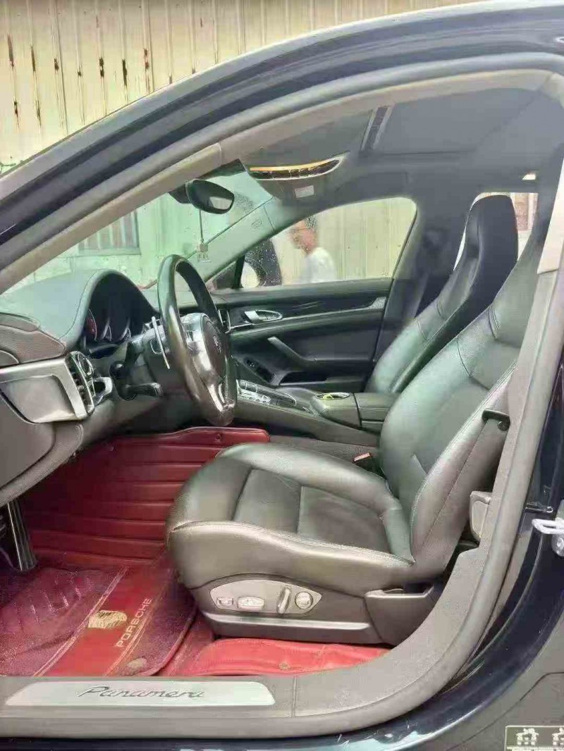 厦门15年保时捷帕拉梅拉6