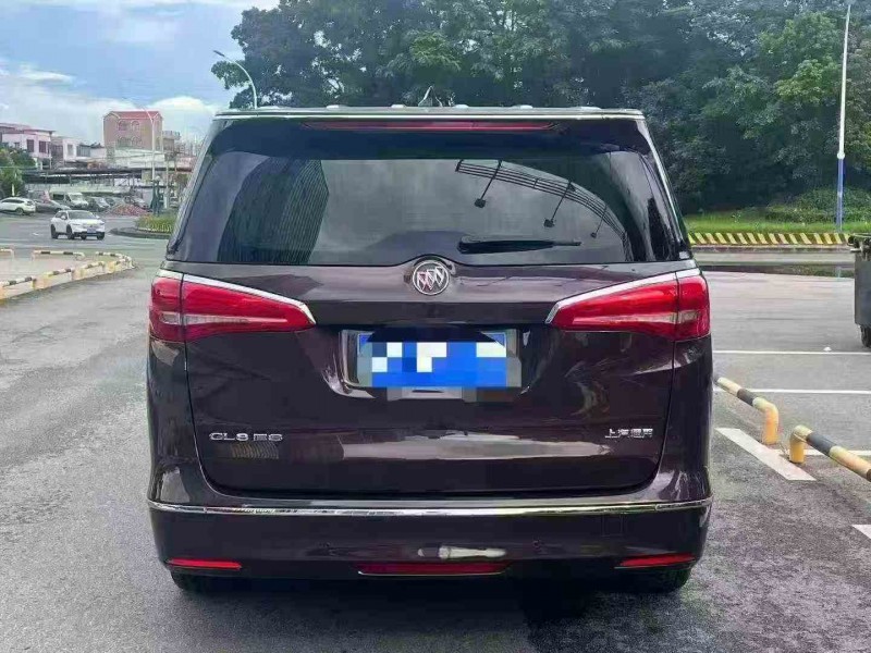 珠海20年别克GL89