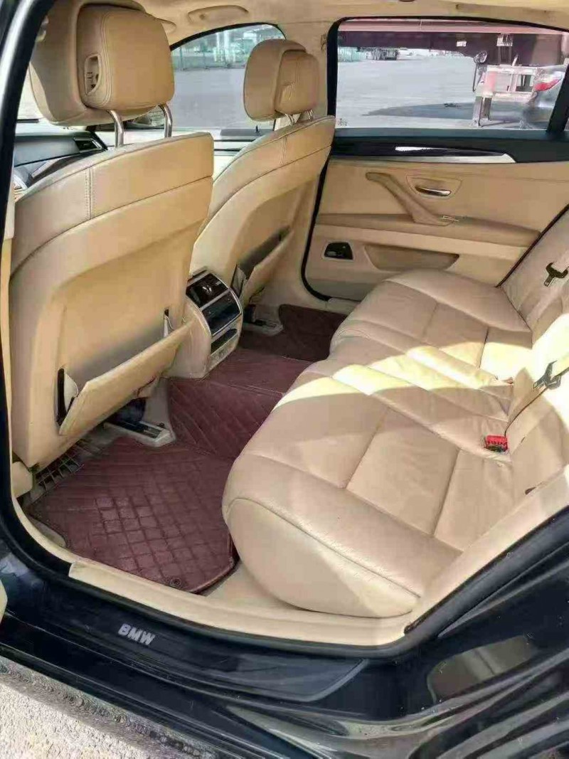 重庆12年宝马5系6