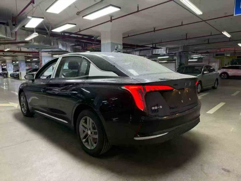 泸州25年红旗E-QM57