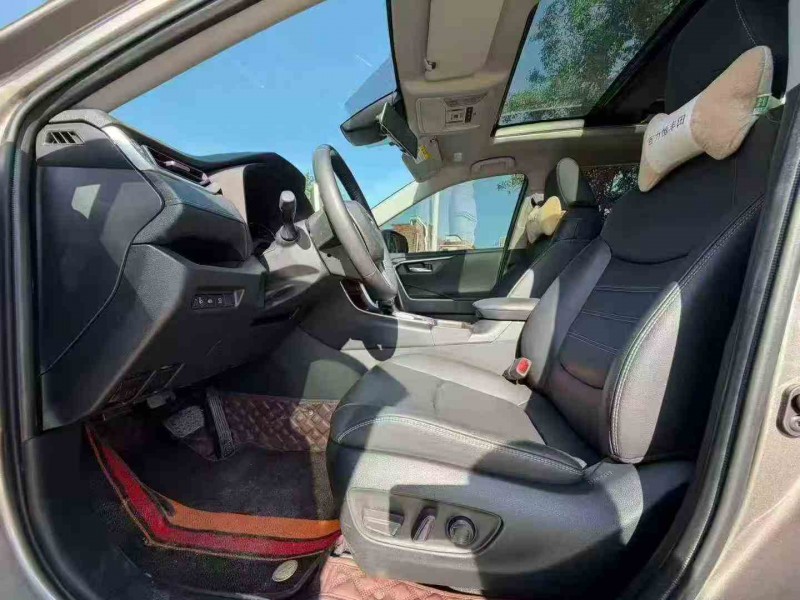 阳江23年丰田RAV4荣放5