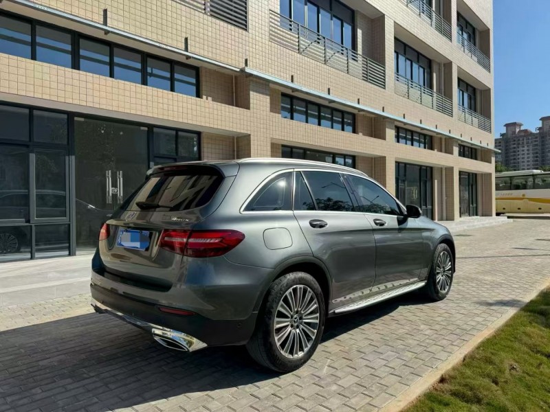 广州17年奔驰GLC4