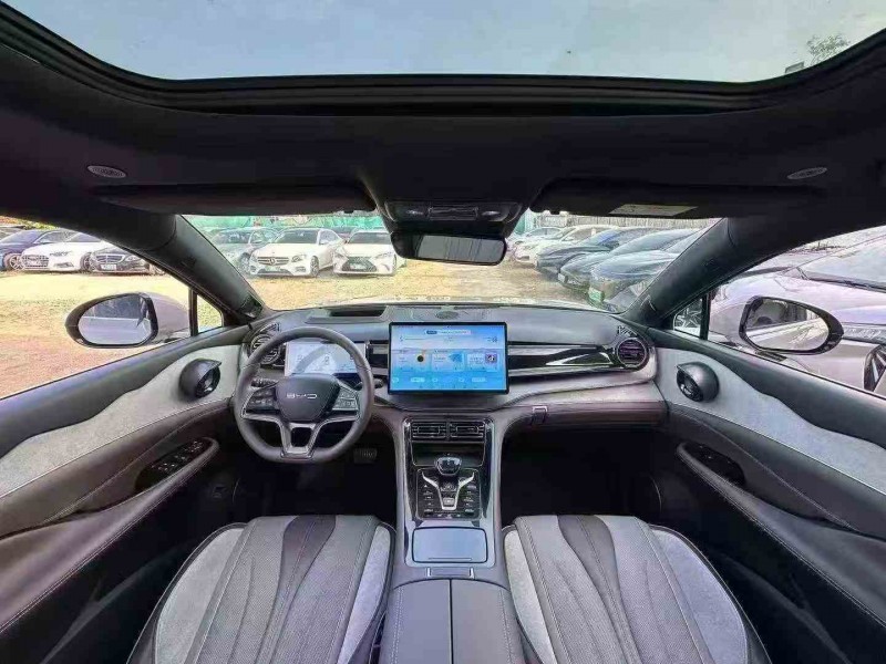 深圳24年比亚迪护卫舰6